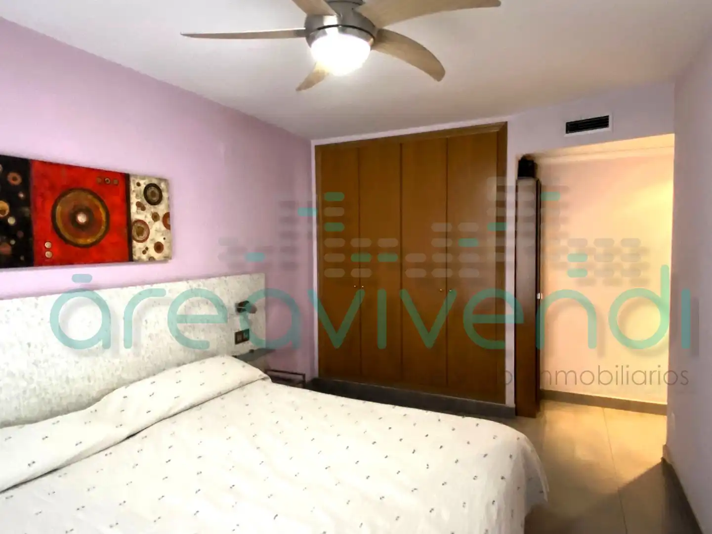Habitación de Piso en venta en Castellón de la Plana / Castelló de la Plana con Aire acondicionado y Balcón