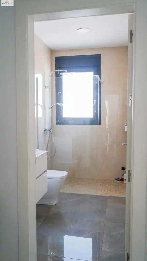 Baño de Casa o chalet en venta en San Fulgencio con Aire acondicionado, Jardín privado y Piscina