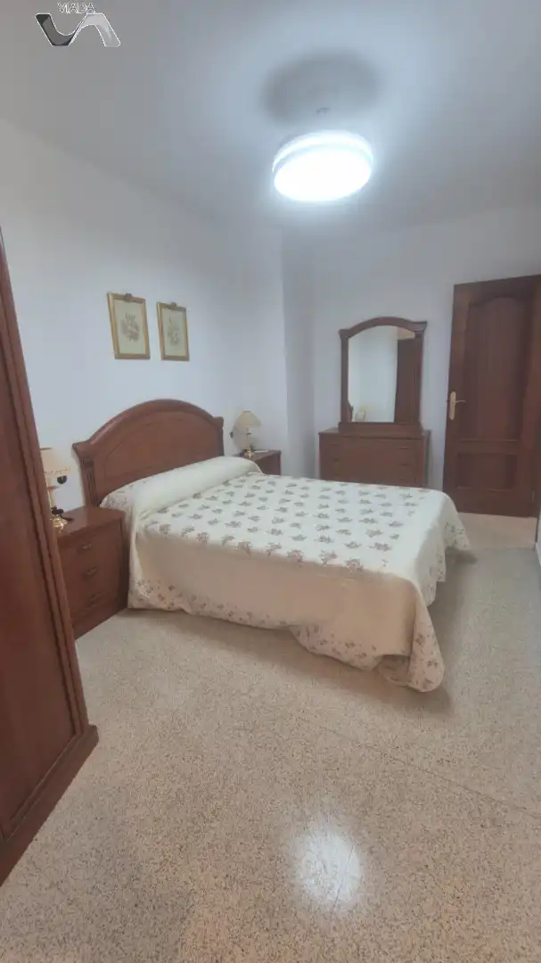 Habitación de Apartamento de alquiler en Puertollano con Aire acondicionado, Calefacción y Terraza