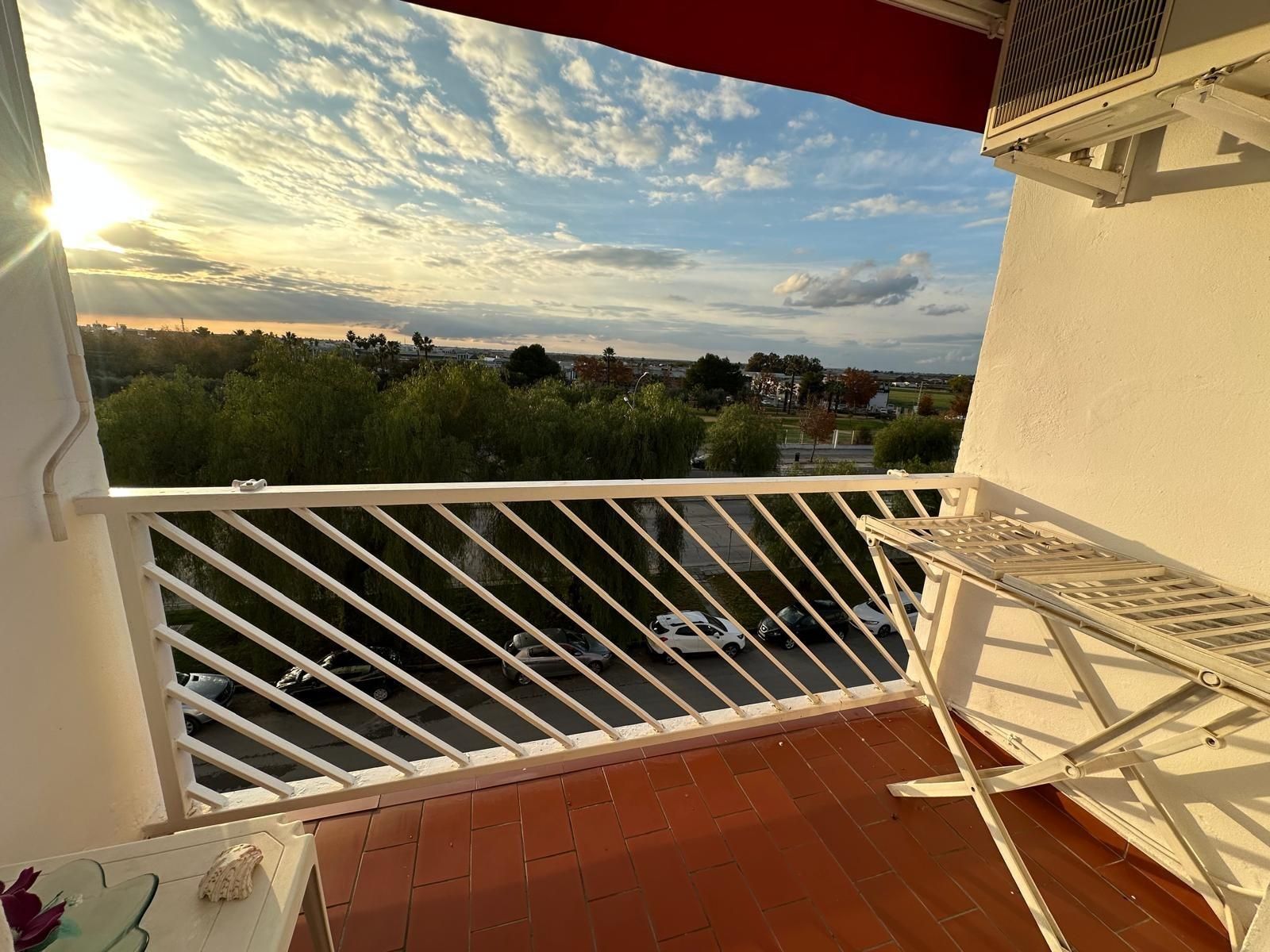 Balcony of Flat for sale in Los Palacios y Villafranca