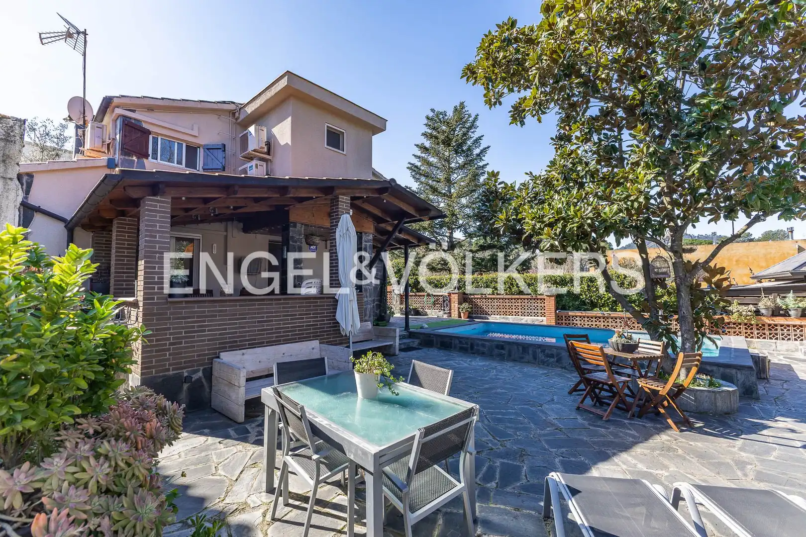 Terrace of Houses for sale in Sant Cugat del Vallès  with Air Conditioner, Heating and Private garden