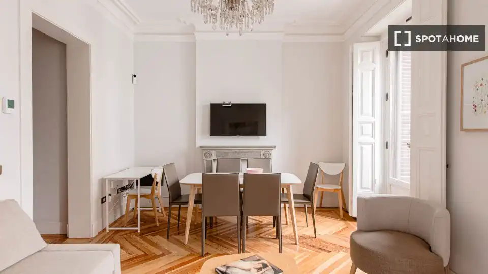 Appartement avec balcon à louer à Centro, imagen 4