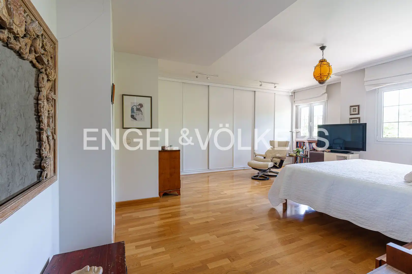 Bedroom of Houses for sale in Las Rozas de Madrid  with Heating, Private garden and Parquet flooring