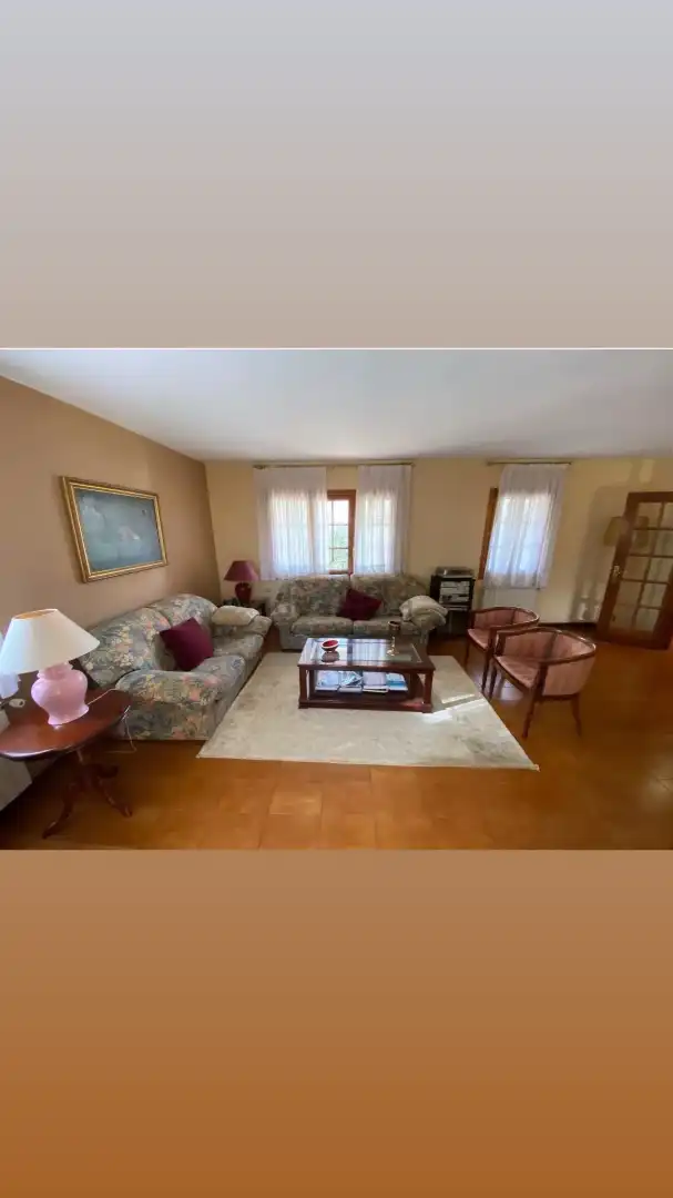 Sala d'estar de Casa o xalet en venda en Becerril de la Sierra amb Aire condicionat, Calefacció i Jardí privat