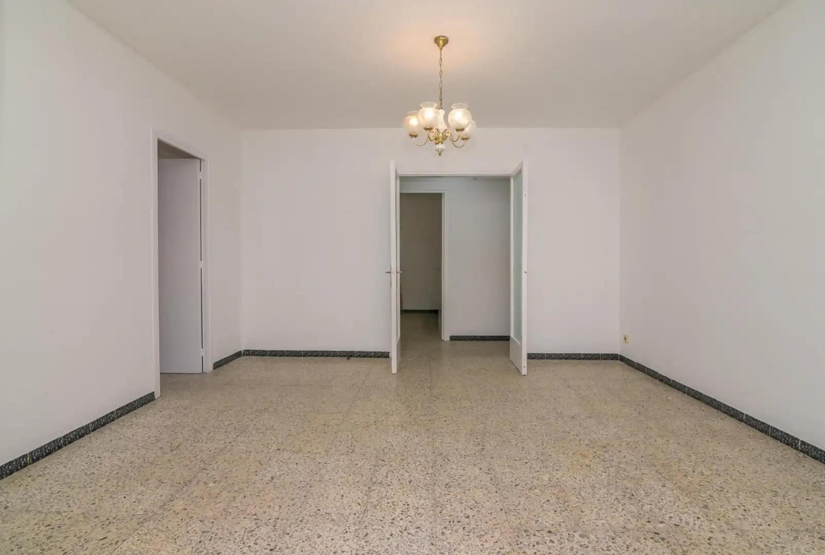 Flat for sale in Manresa  with Heating, Storage room and Balcony
