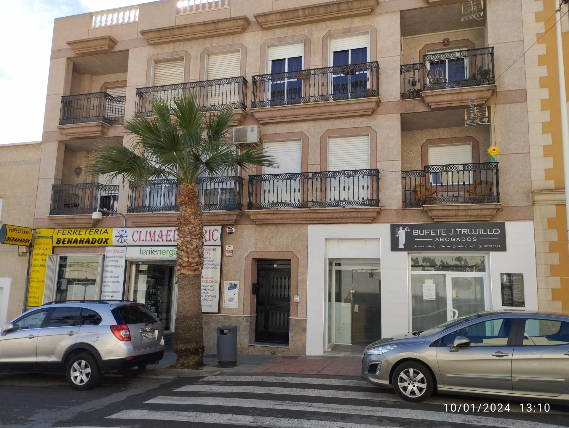 Vista exterior de Piso en venta en Benahadux con Terraza