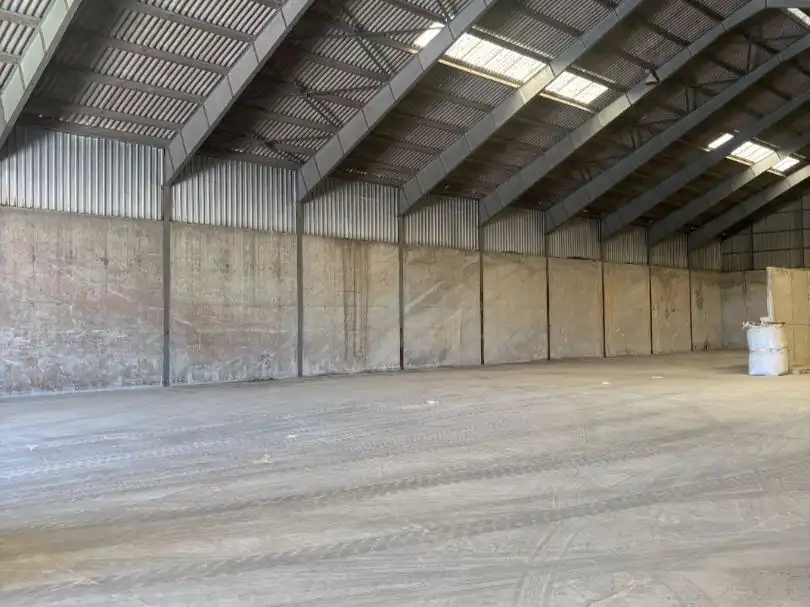 Nau industrial de lloguer a Calle López Bravo 60, imagen 7