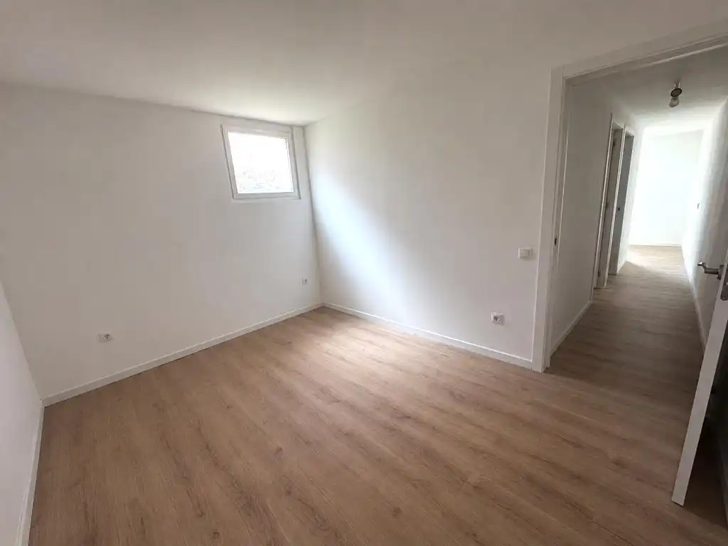 Habitación de Casa o chalet en venta en Barcelona con Jardín privado y Terraza