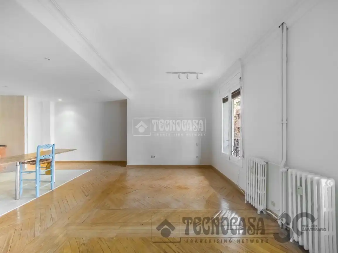 Sala d'estar de Pis de lloguer en Madrid amb Aire condicionat, Calefacció i Parquet