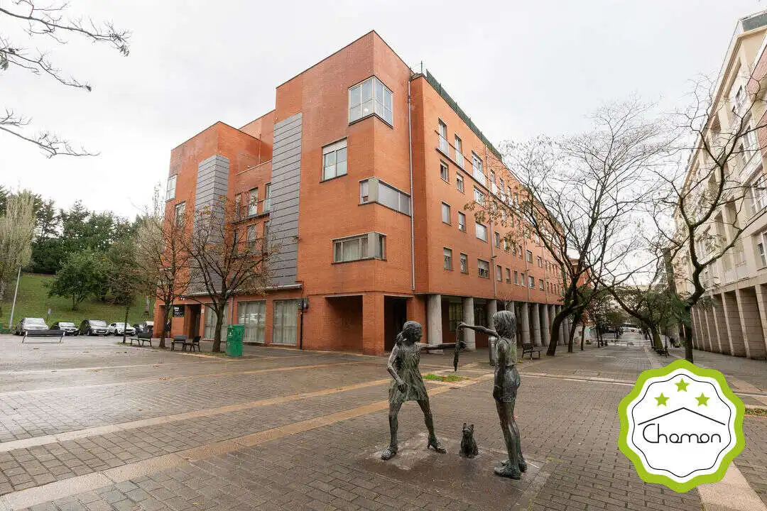 Vista exterior de Pis de lloguer en Centro Urbano - Hirigunea