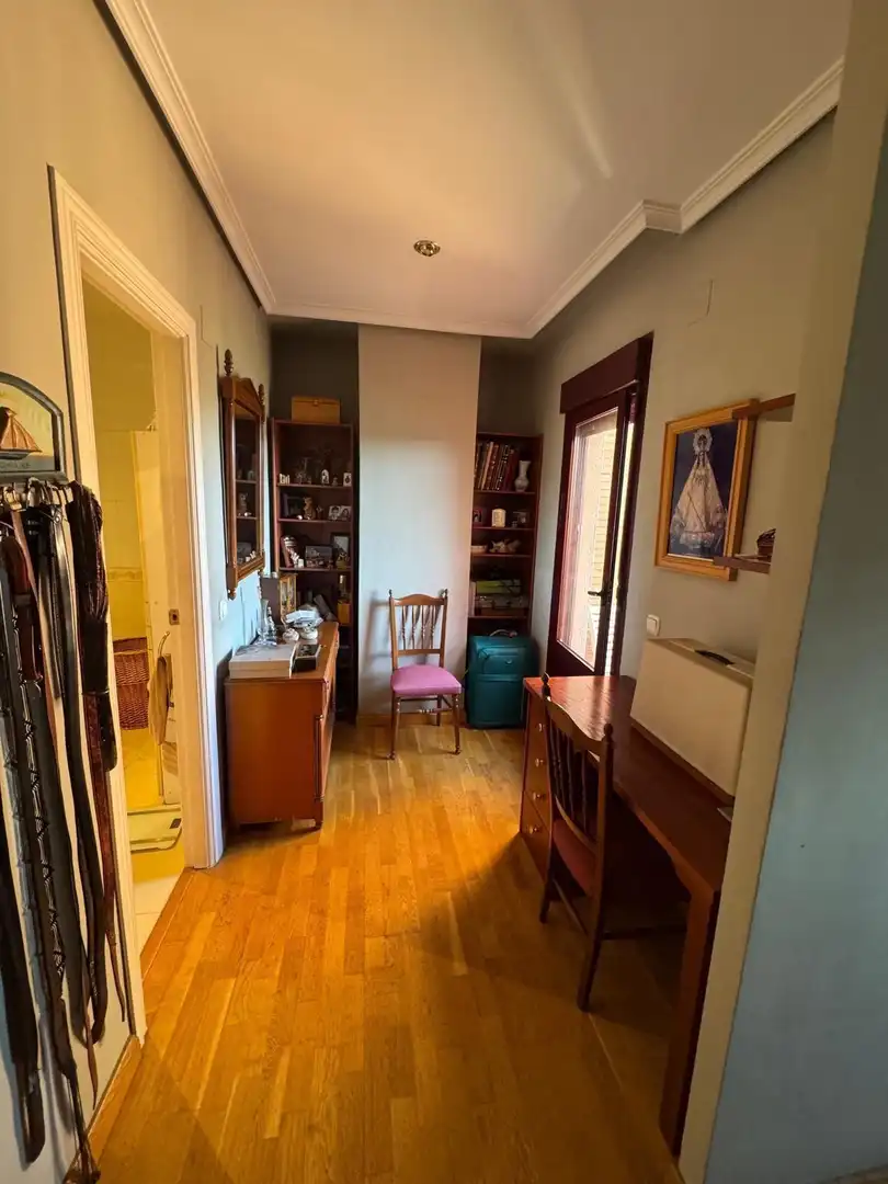 Dormitori de Casa o xalet en venda en Cáceres amb Aire condicionat, Calefacció i Terrassa