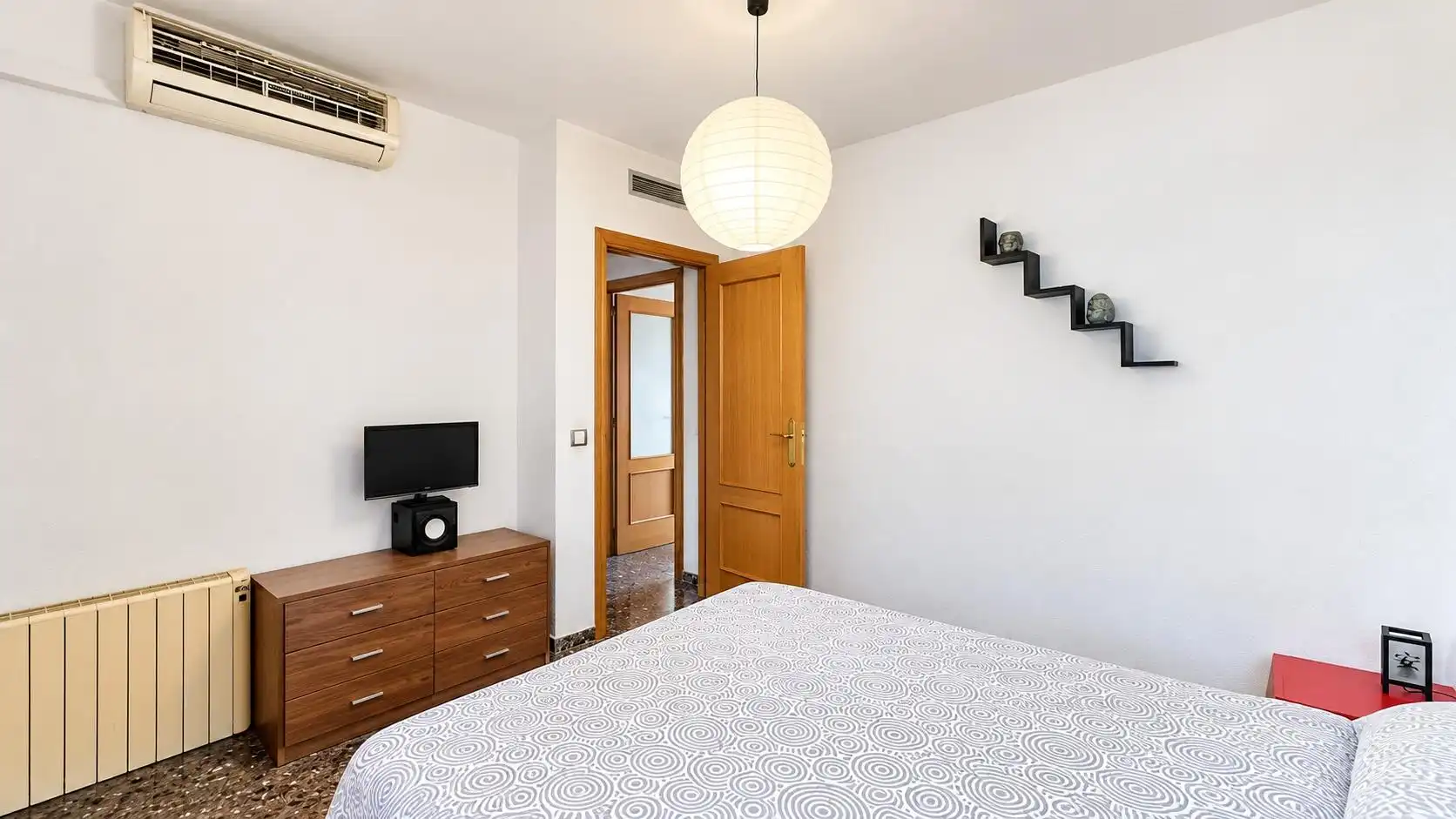 Bedroom of Flat for sale in Carlet, Valencia