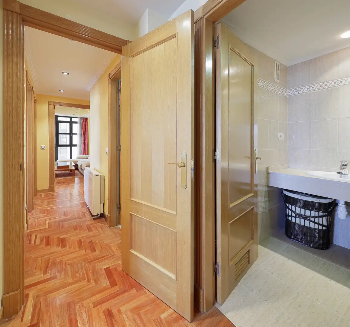 Piso en venta en Gijón  con Calefacción, Parquet y Trastero