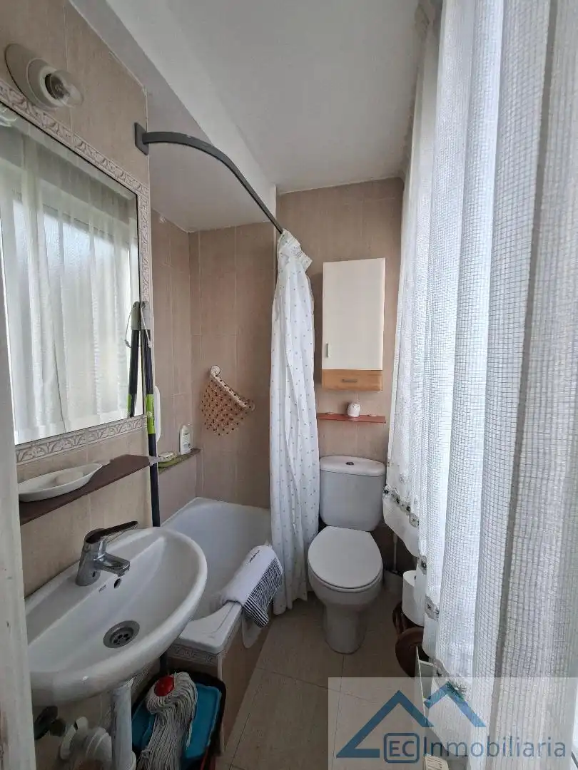 Baño de Piso en venta en Santander con Calefacción