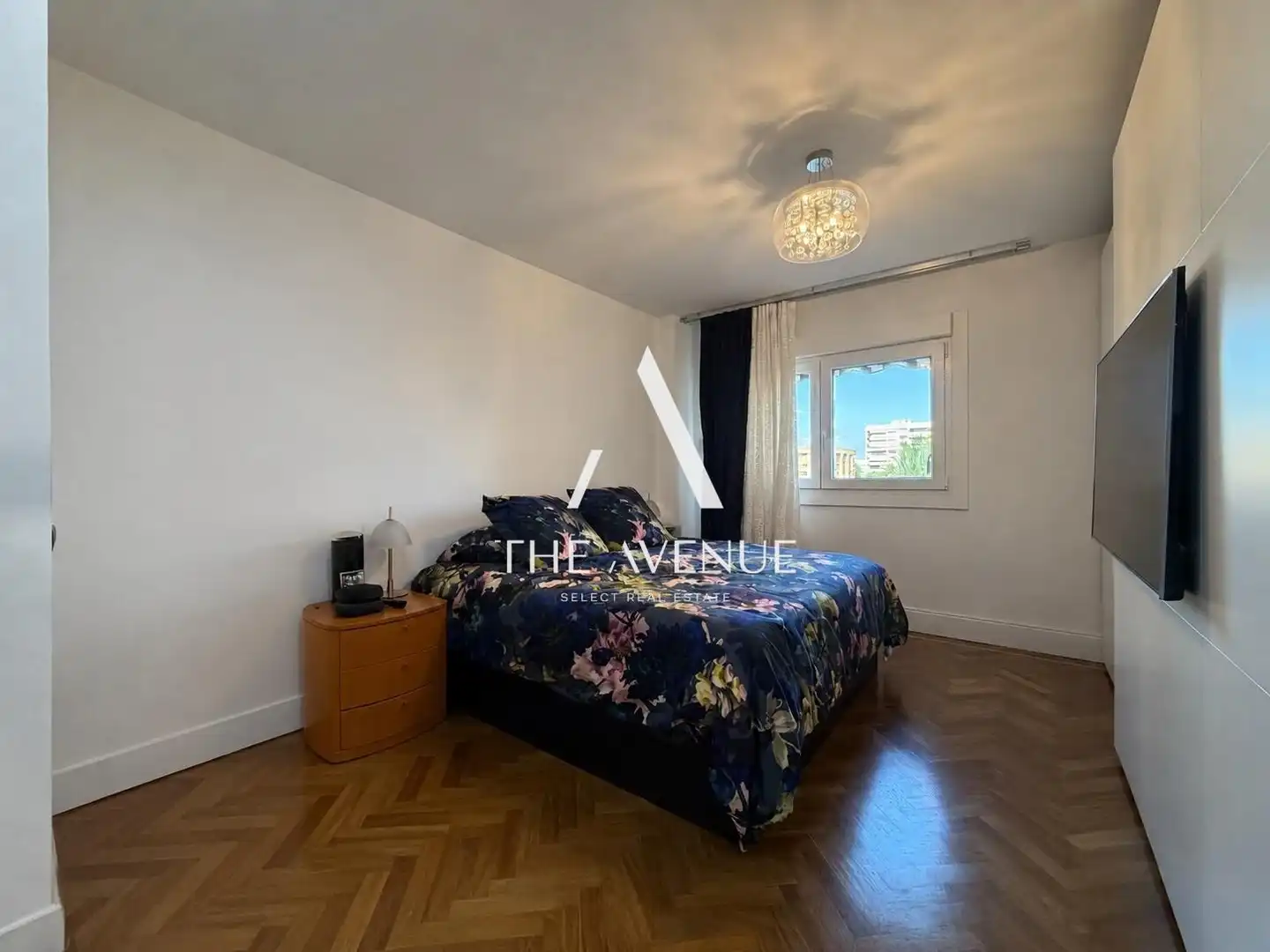 Bedroom of Flat for sale in Madrid  with Air Conditioner, Heating and Parquet flooring