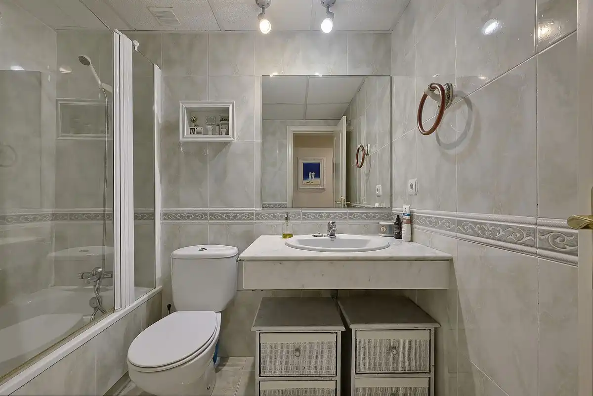 Piso con ascensor en venta en Río Real - Los Monteros, imagen 21