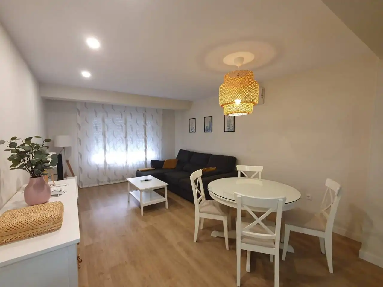 Sala de estar de Piso de alquiler en Badajoz con Aire acondicionado, Calefacción y Parquet