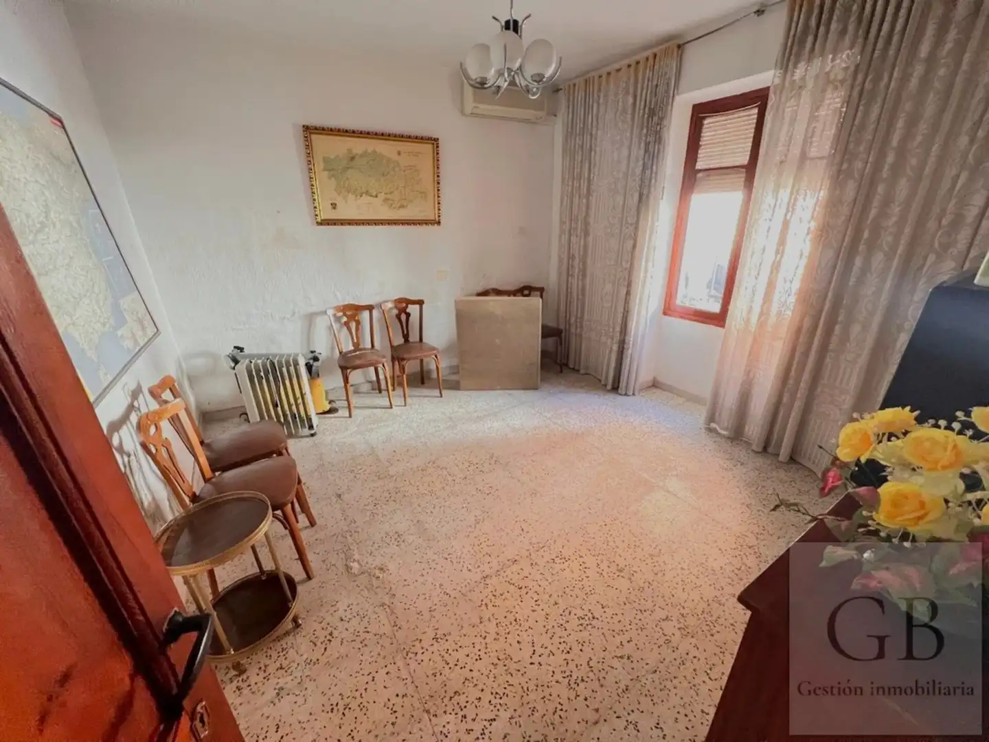 Sala de estar de Casa o chalet en venta en Consuegra con Calefacción y Terraza