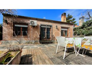 Exterior view of House or chalet for sale in Rivas-Vaciamadrid  with Air Conditioner and Private garden