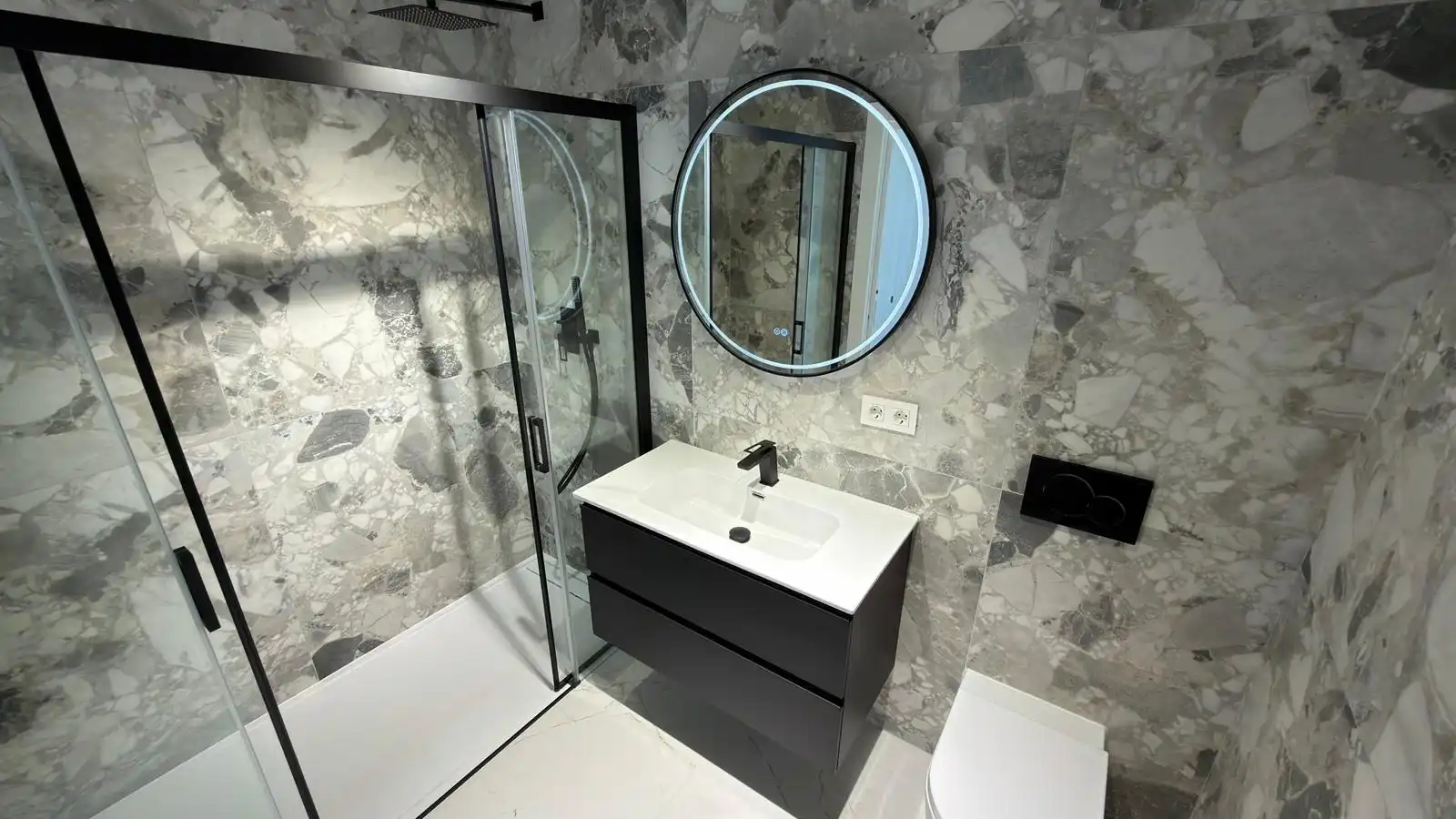 Bany de Apartament en venda en Finestrat amb Aire condicionat, Calefacció i Terrassa