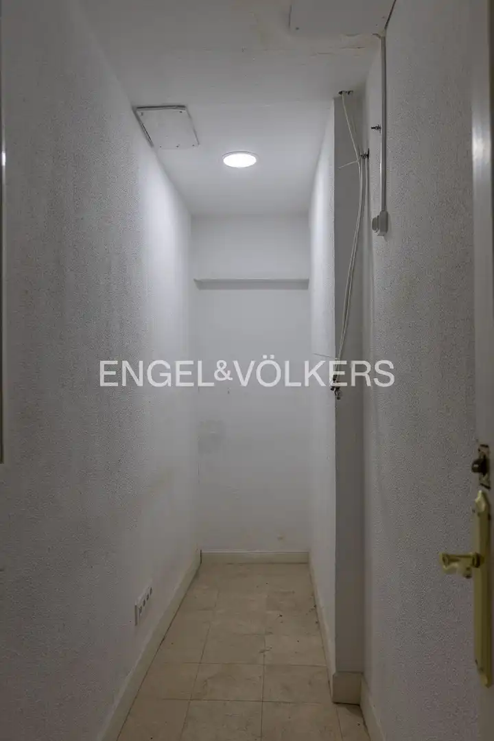 Flat for sale in Madrid  with Heating