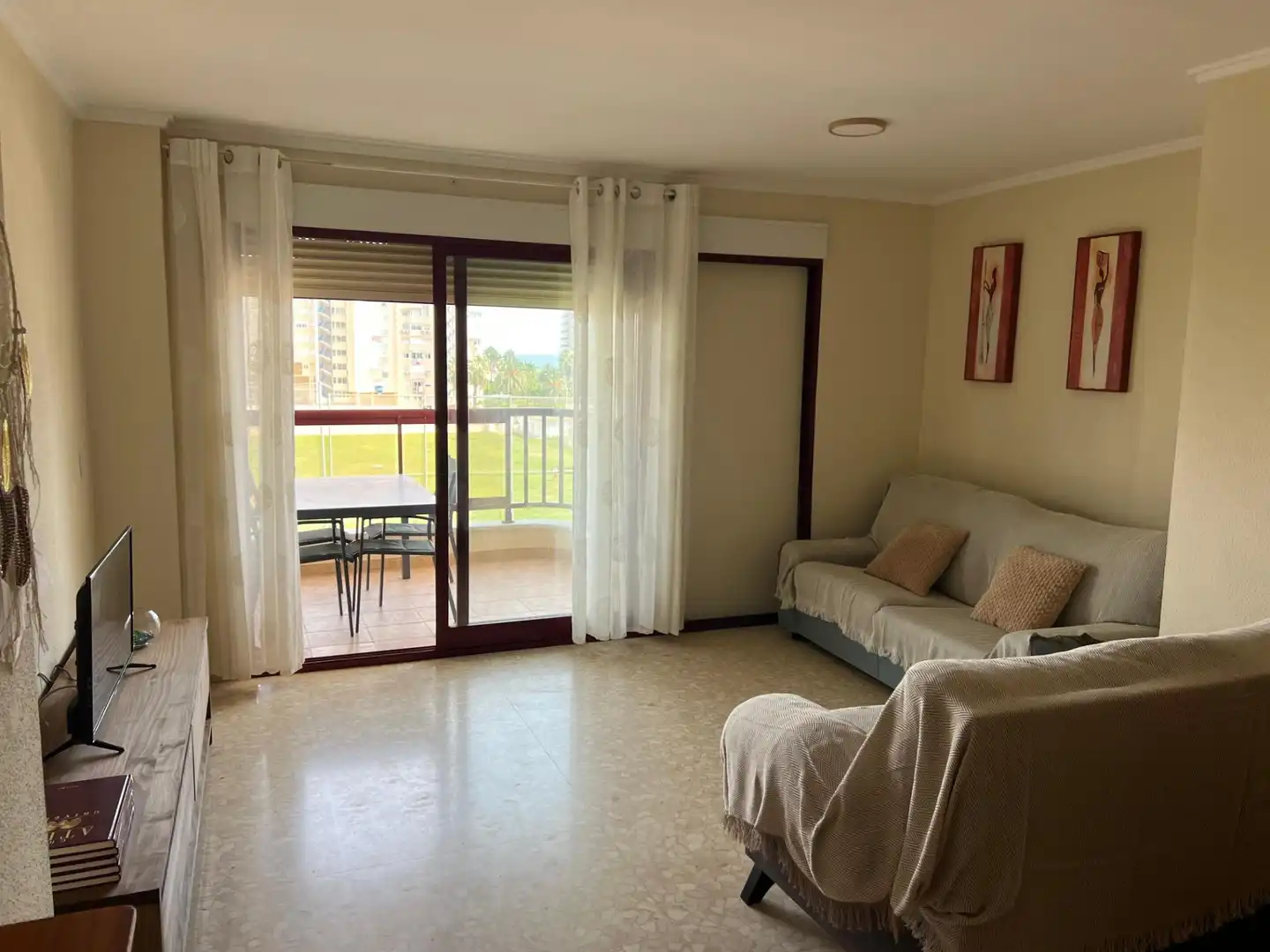 Apartamento con terraza en alquiler en Calle de La Rioja, imagen 4