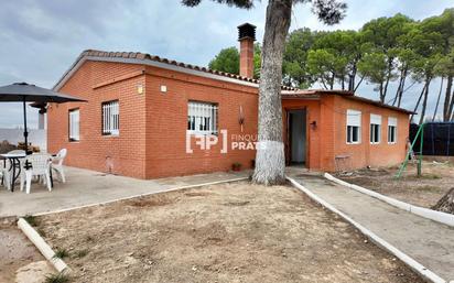 Vista exterior de Casa o xalet en venda en Albatàrrec amb Aire condicionat i Calefacció