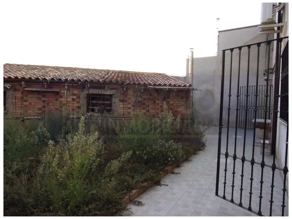 Casa amb terrassa en venda a Cervera del Río Alhama, imagen 3