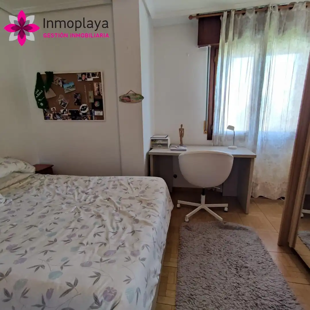 Schlafzimmer von Wohnung zum Verkauf in Noja mit Heizung, Terrasse und Möbliert