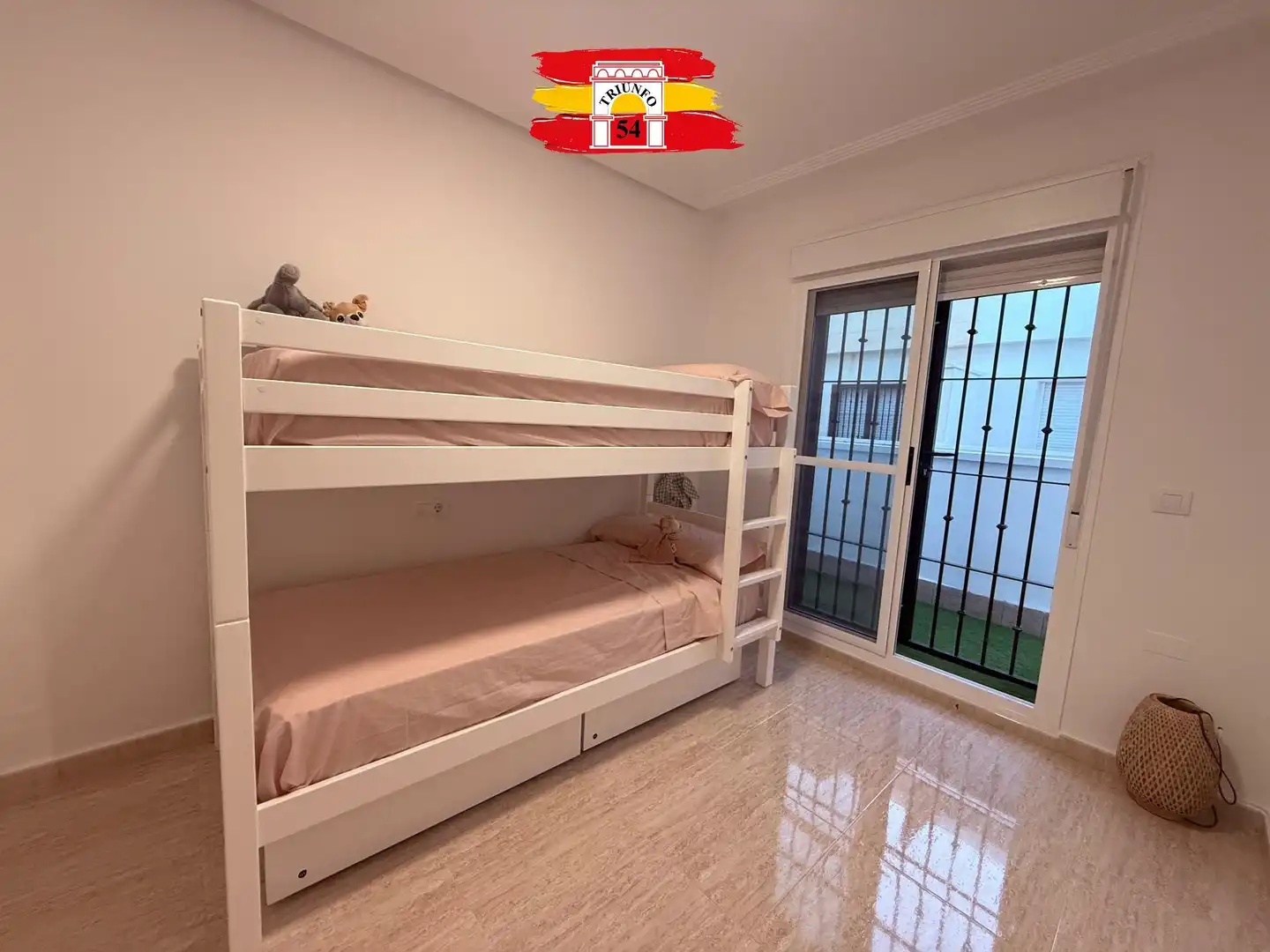 Habitación de Casa o chalet en venta en Pilar de la Horadada con Aire acondicionado, Jardín privado y Terraza