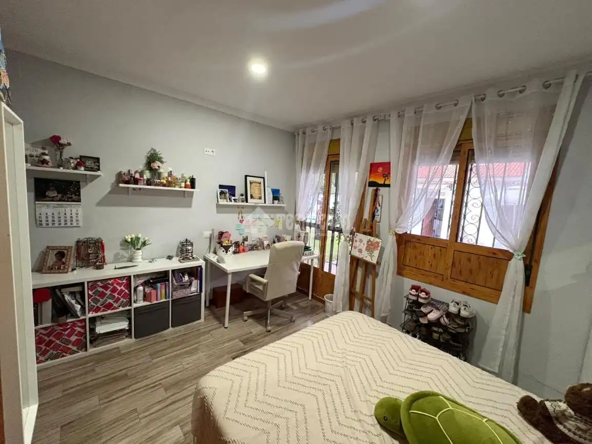 Dormitori de Casa o xalet en venda en Espartinas Pueblo