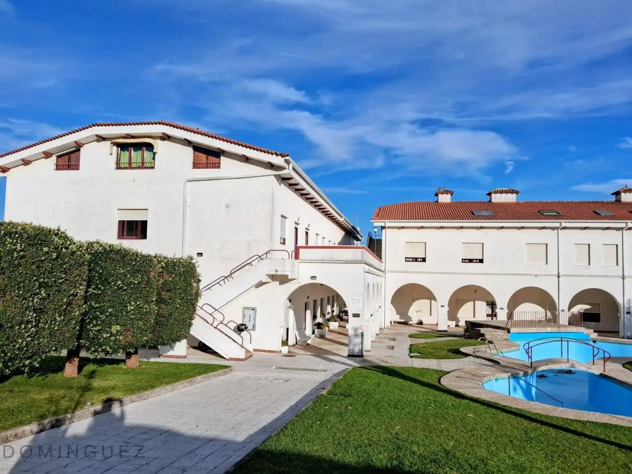 Vista exterior de Apartamento en venta en A Guarda   con Calefacción, Piscina y Piscina comunitaria