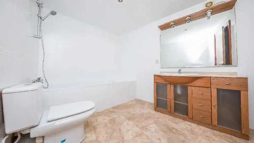 Baño de Piso en venta en Badalona