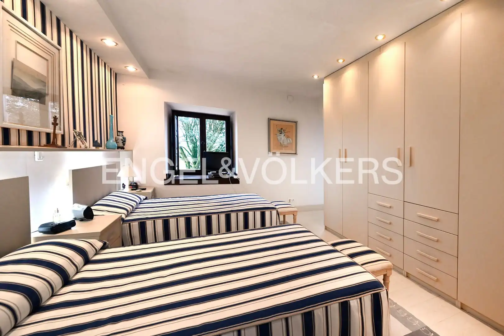 Habitación de Casa o chalet en venta en Reocín con Calefacción, Jardín privado y Terraza