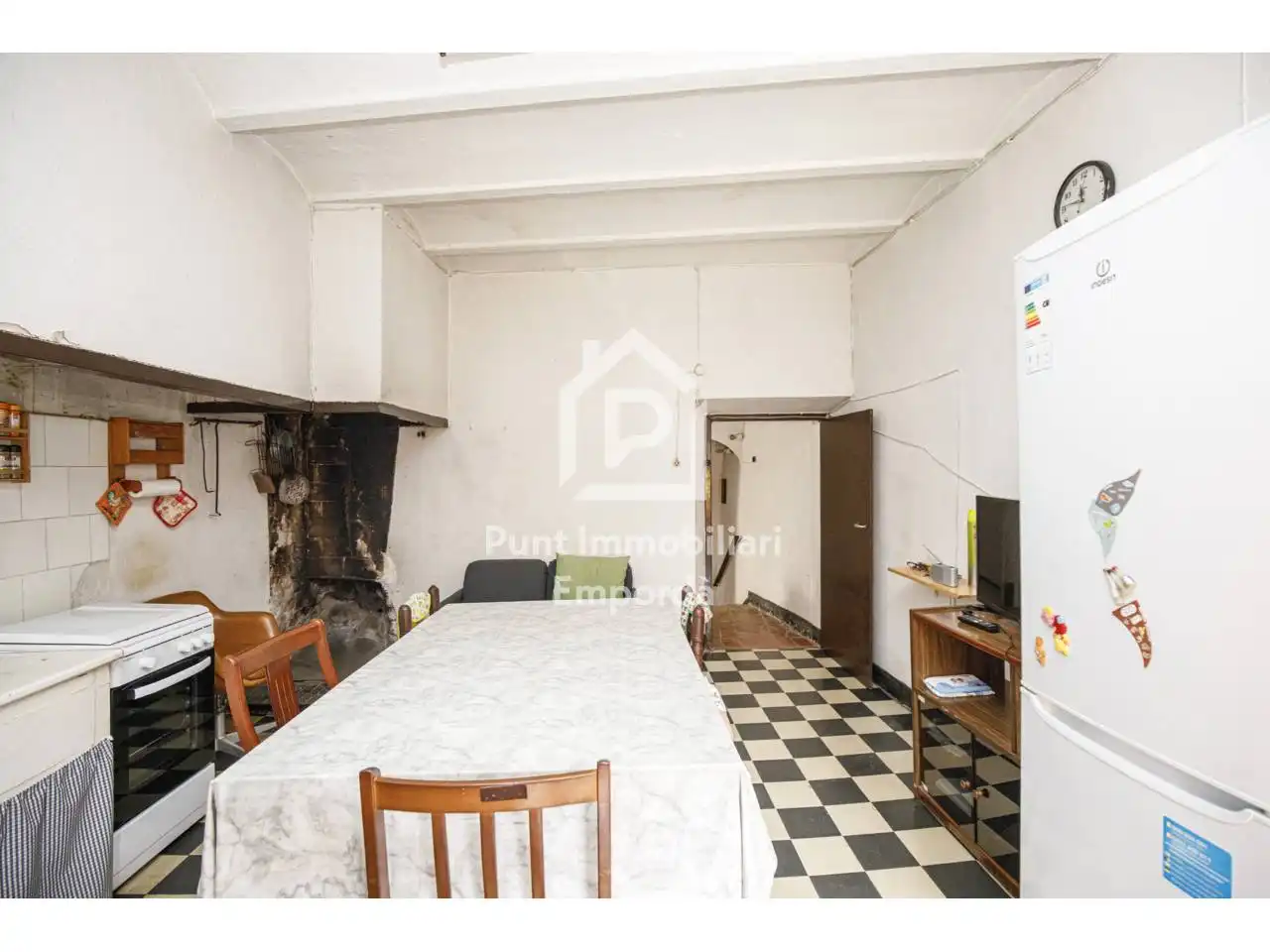 Comedor de Finca rústica en venta en Palau de Santa Eulàlia con Jardín privado y Terraza