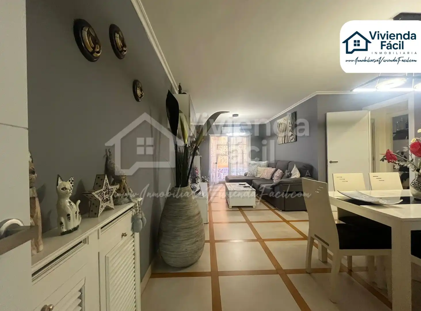 Living room of Flat for sale in Alcobendas  with Air Conditioner, Heating and Parquet flooring