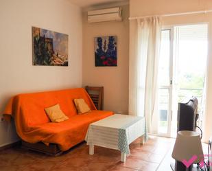 Living room of Flat to rent in  Sevilla Capital  with Air Conditioner, Heating and Terrace