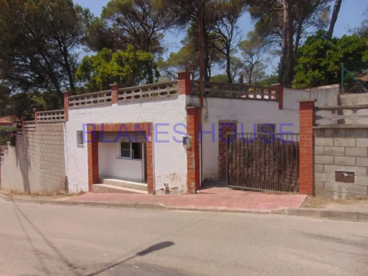 Residential land for sale in Calle PUIGMAL