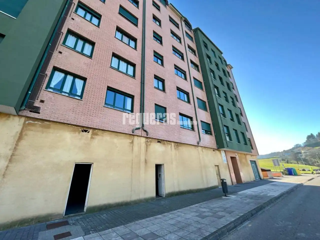 Local comercial en venta en Castaño, imagen 3