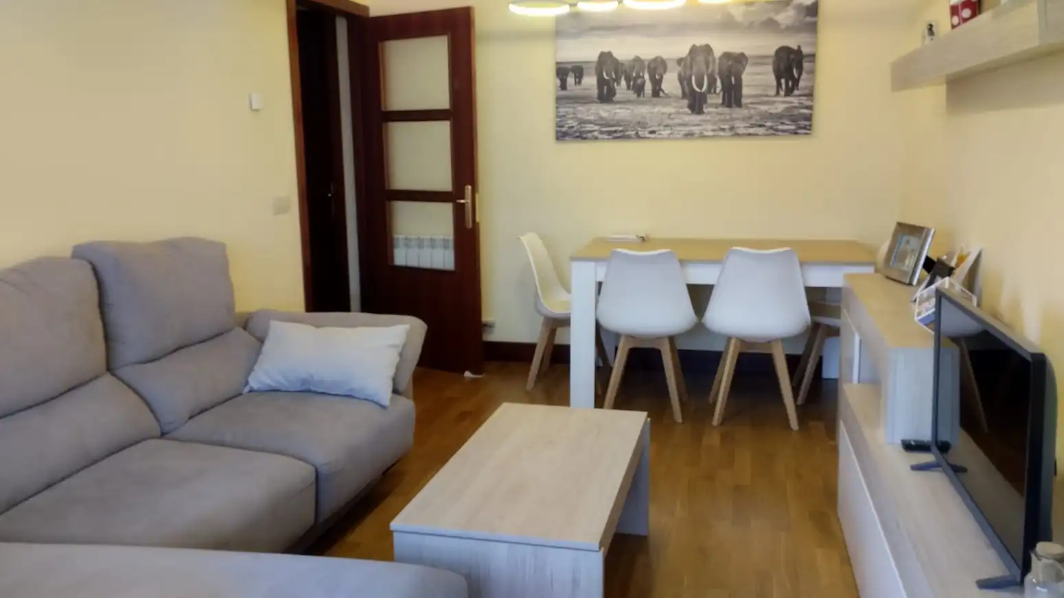 Appartamento con piscina in vendita a Nalda, imagen 3