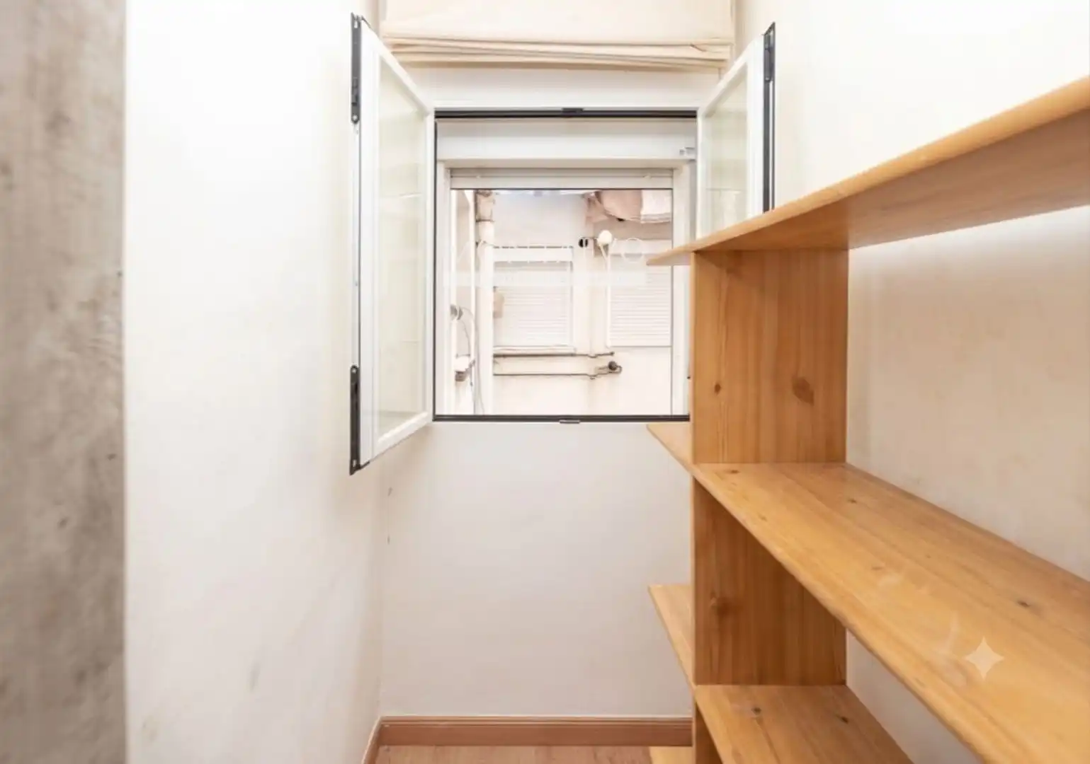 Balcony of Flat for sale in Granada  with Heating