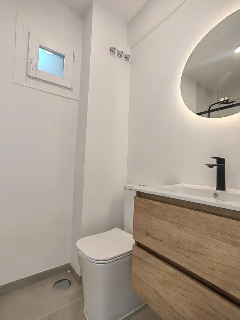Baño de Piso en venta en Málaga con Aire acondicionado