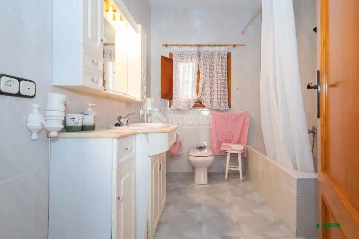 Baño de Casa adosada en venta en Olula del Río con Terraza y Balcón