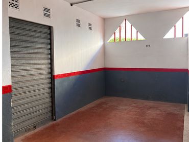 Individual amb ascensor en venda a Plaza Moreno Villa