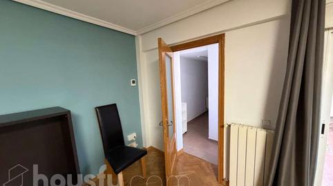 Photo 3 of Flat to rent in Calle del Pico Javalón, ., San Diego,  Madrid Capital