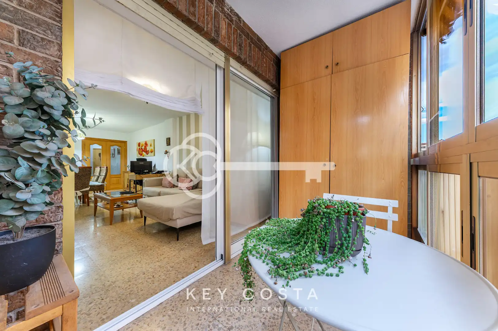 Flat for sale in Alicante / Alacant  with Air Conditioner, Heating and Oven