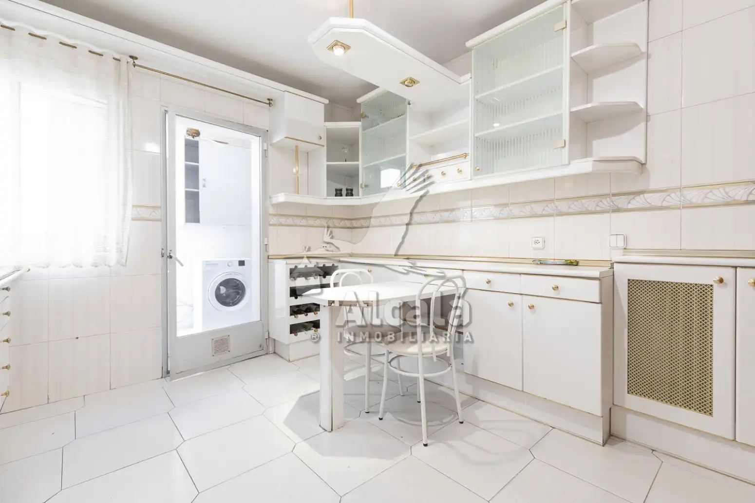 Cocina de Piso en venta en Alcalá de Henares con Calefacción y Terraza