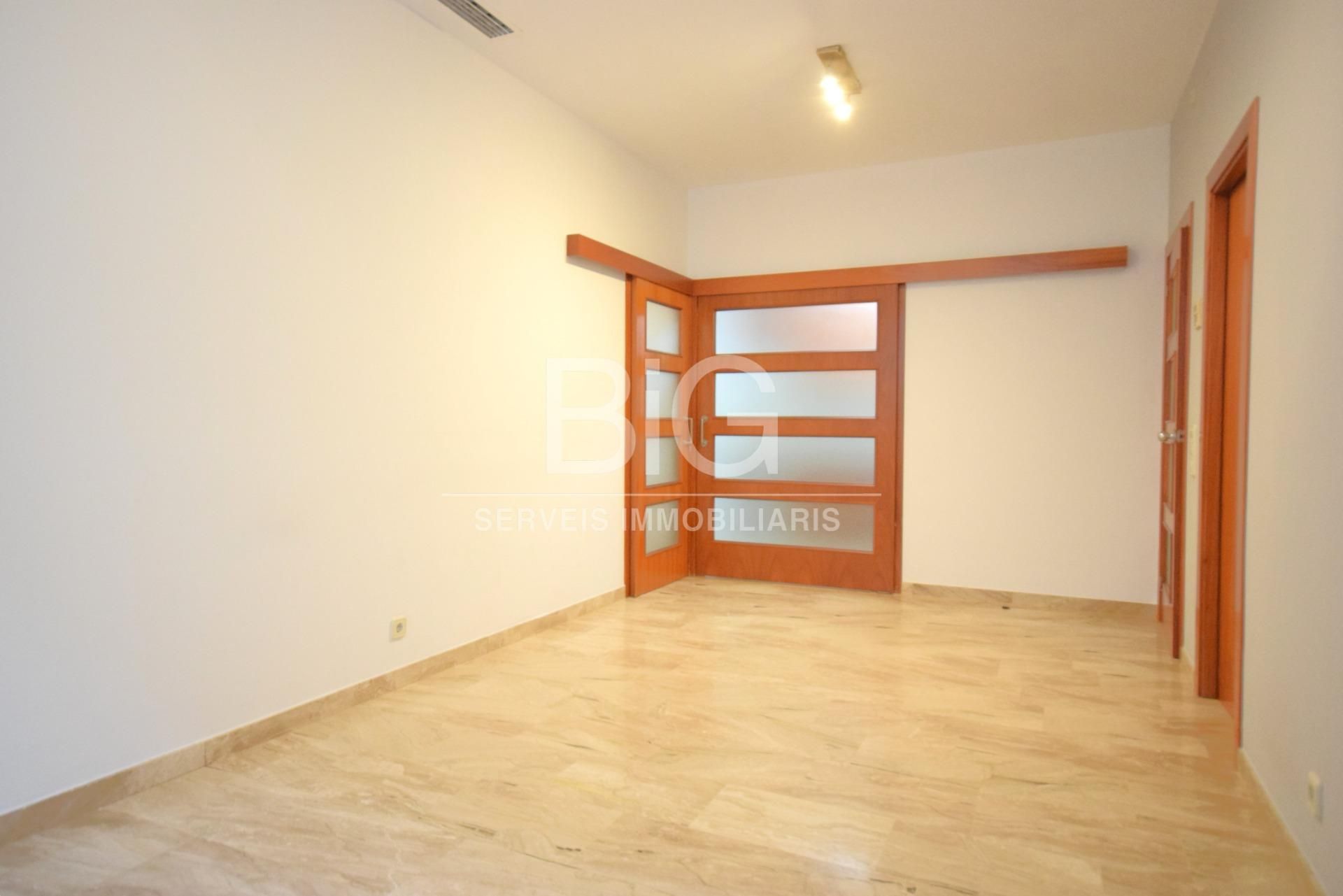 Flat for sale in Mataró  with Air Conditioner