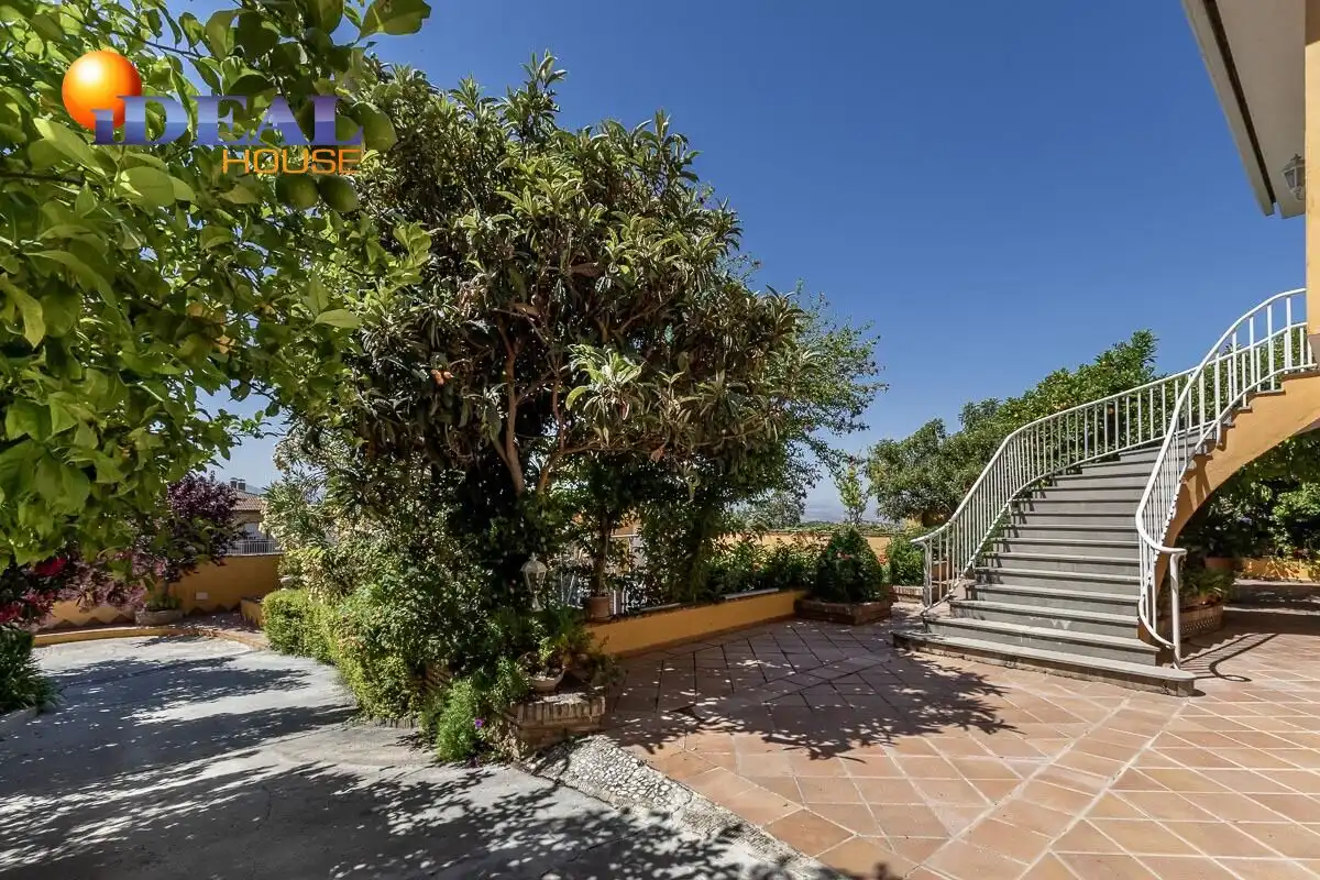 Chalet con terraza en venta en Alfacar, imagen 42