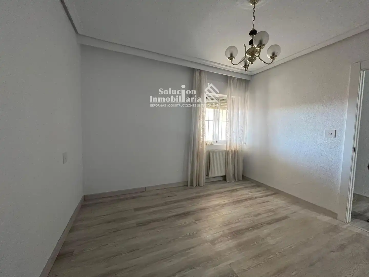 Bedroom of Flat for sale in Cantalapiedra  with Heating, Storage room and Furnished